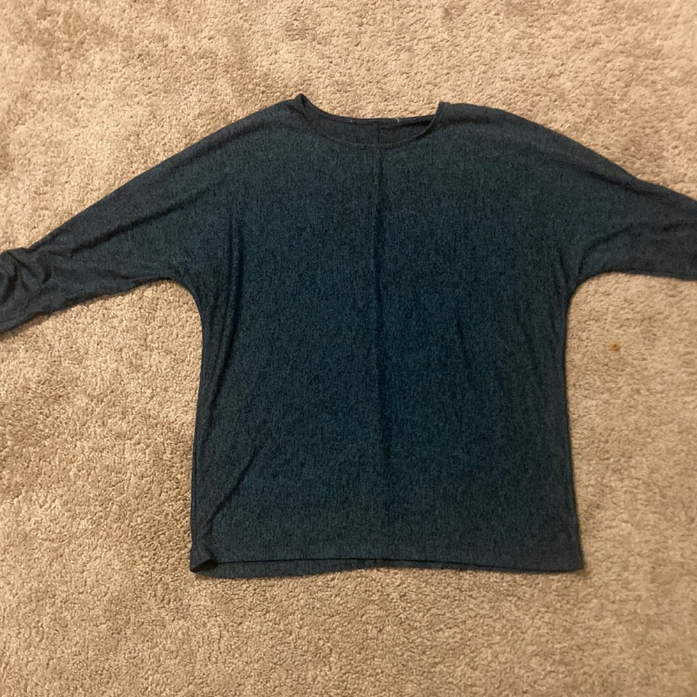 Emerald green fall long sleeve tee